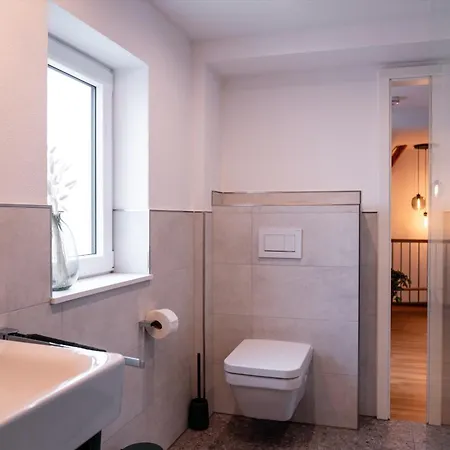 Zentrale Maisonette-wohnung In Tbb *