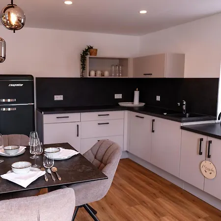 Apartmán Zentrale Maisonette-wohnung In Tbb *