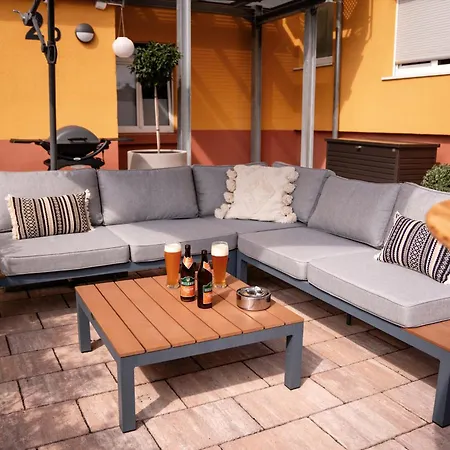 Zentrale Maisonette-wohnung In Tbb *